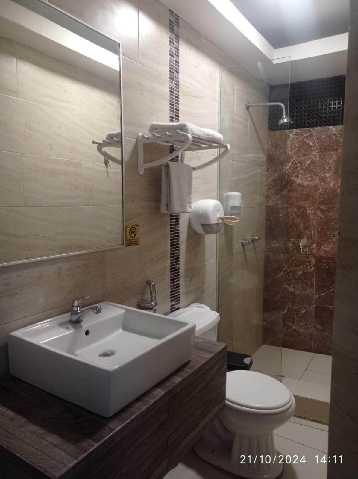Hotel Presidente Internacional Guayaquil Exterior photo