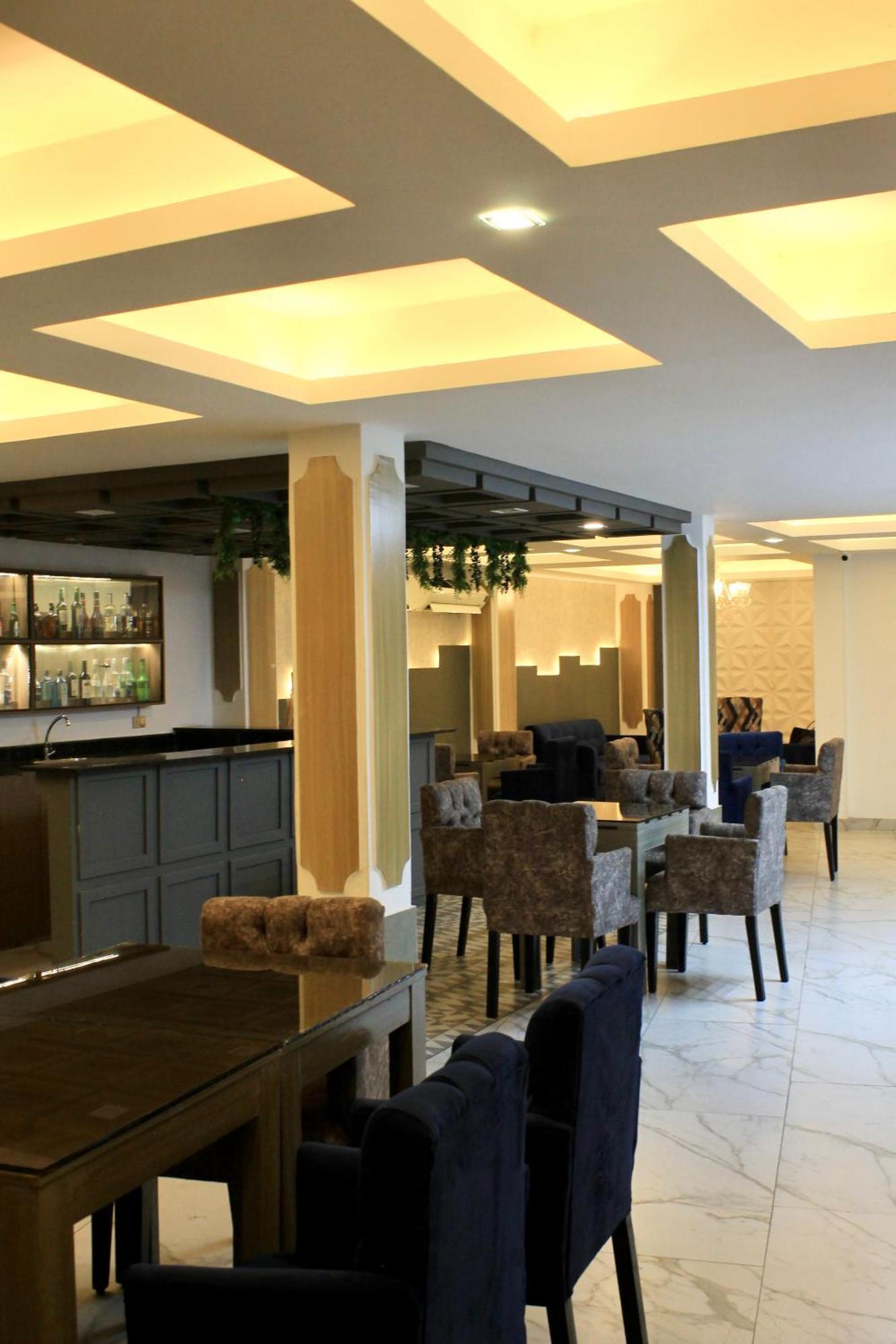 Hotel Presidente Internacional Guayaquil Exterior photo